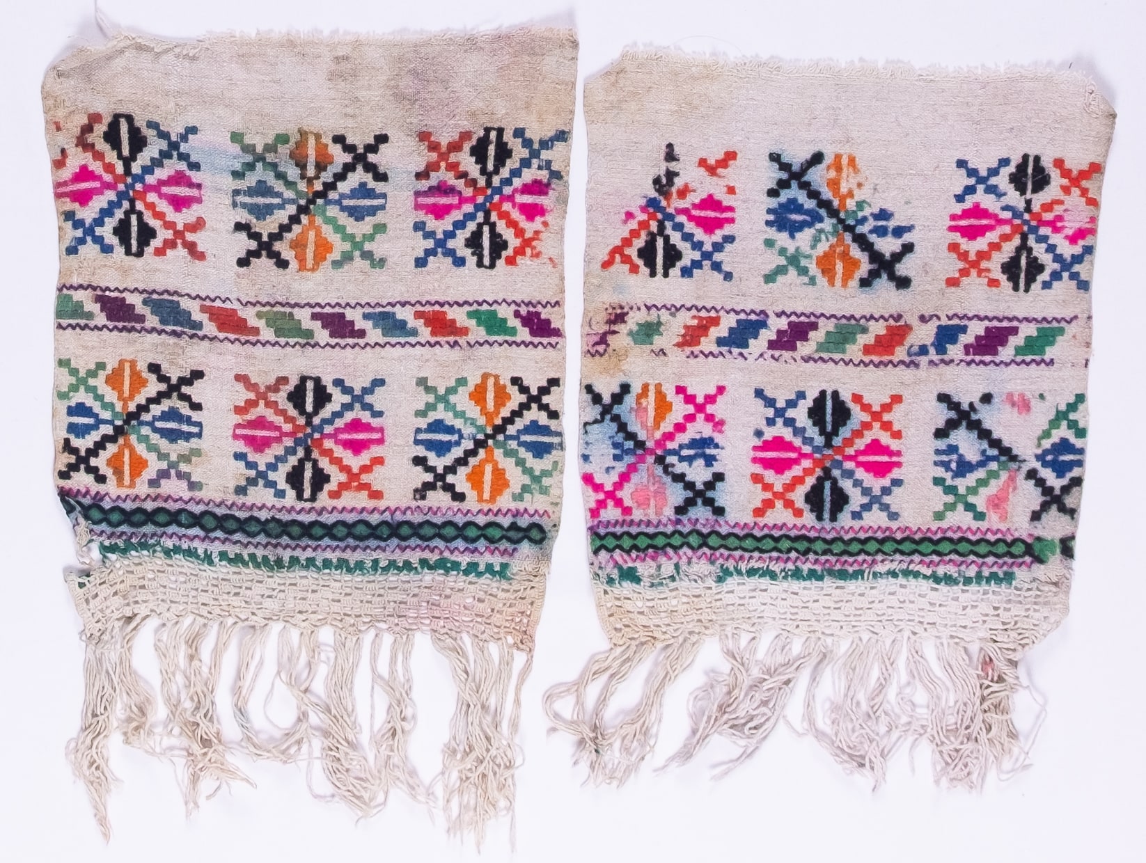 Ukrainian rushnyk — 116 — Satin stitch, Counted satin stitch, Straight counted satin stitch, Kachalotchka counted satin stitch — Eastern Podolia — Zablotska-Koval collection