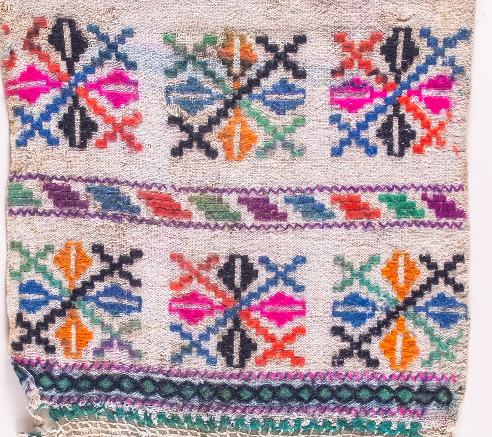 Embroidery end 1