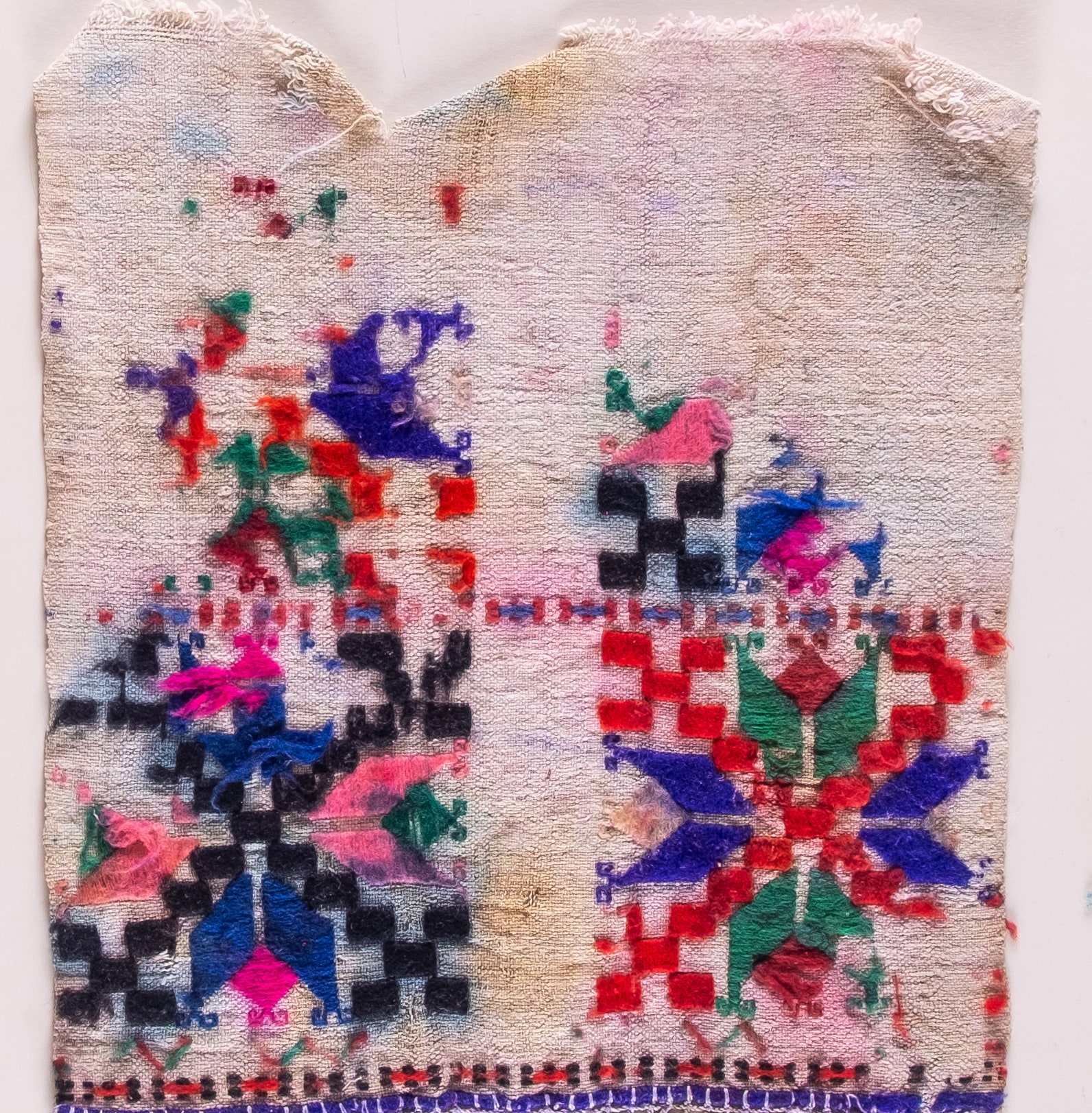 Embroidery end 1