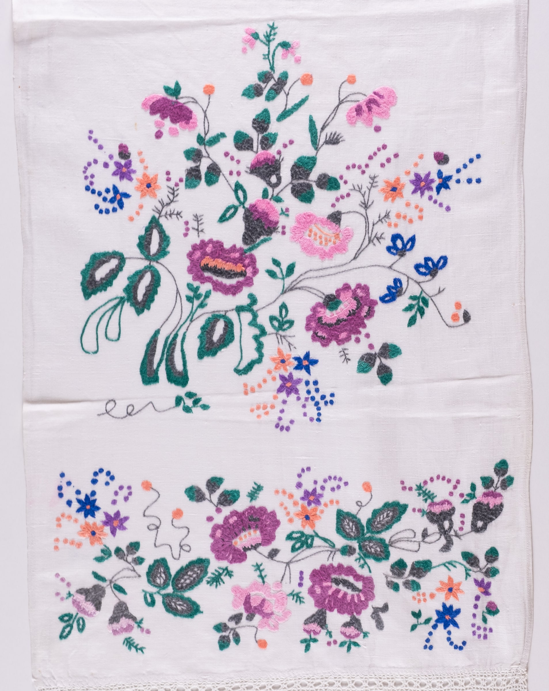 Embroidery end 1