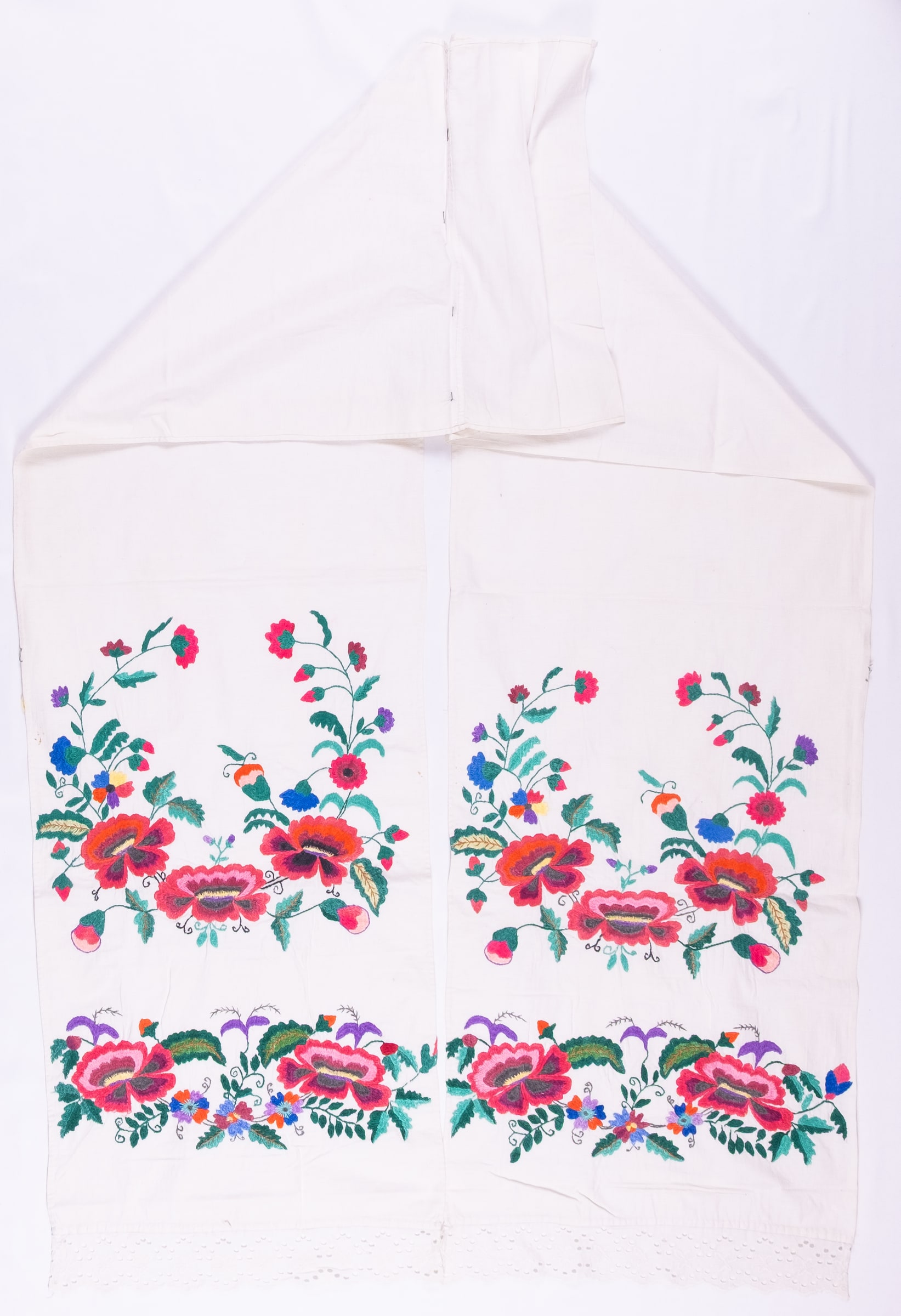 rushnyk ukrainien — 157 — Passé plat, Passé plat libre — Région de Poltava — Fleurs — collection Zablotska-Koval