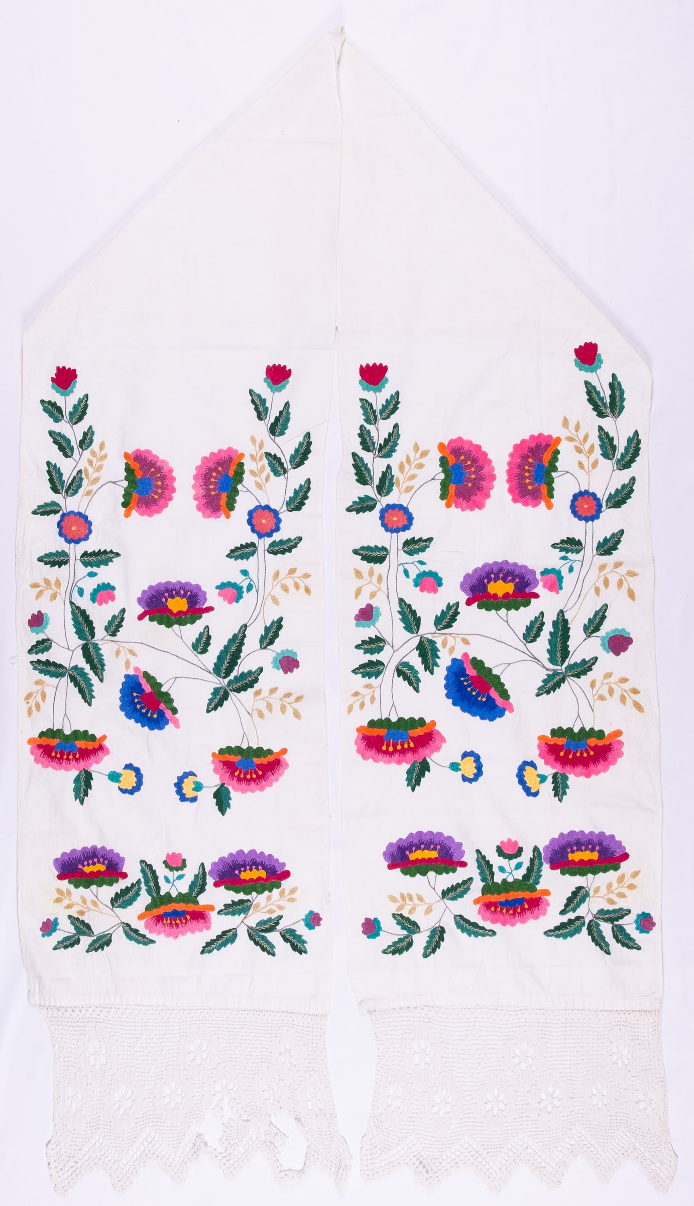 Ukrainian rushnyk — 167 — Satin stitch, Free style satin stitch — Poltava region — Flowers — Zablotska-Koval collection