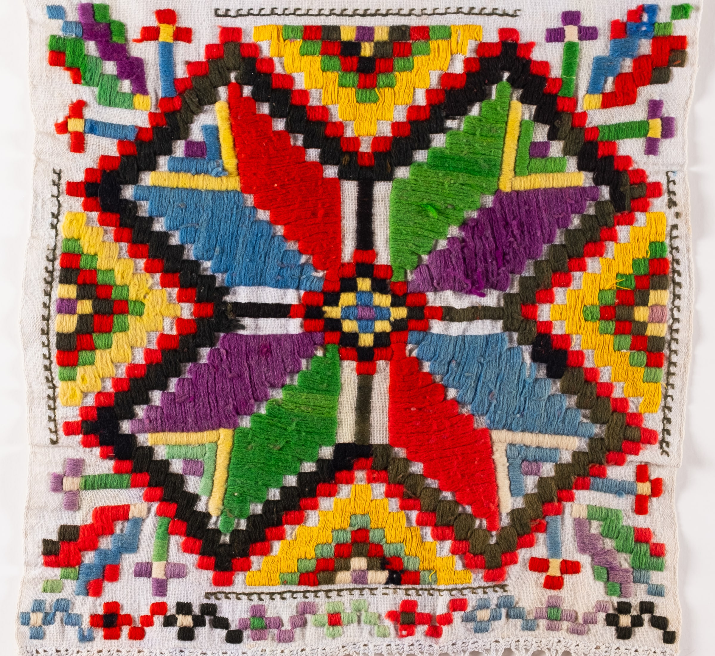 Embroidery end 1