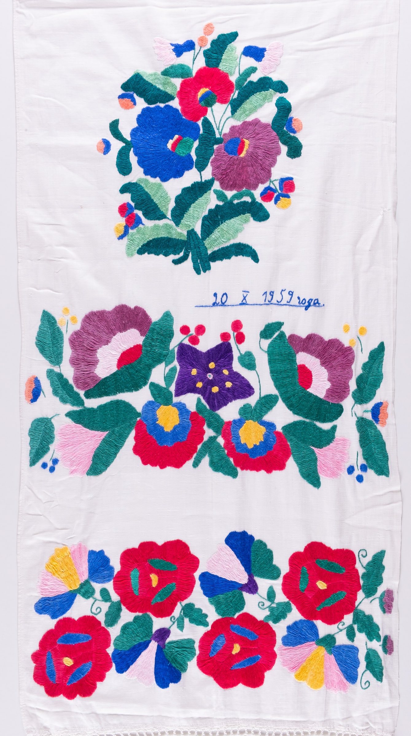 Broderie bout 1