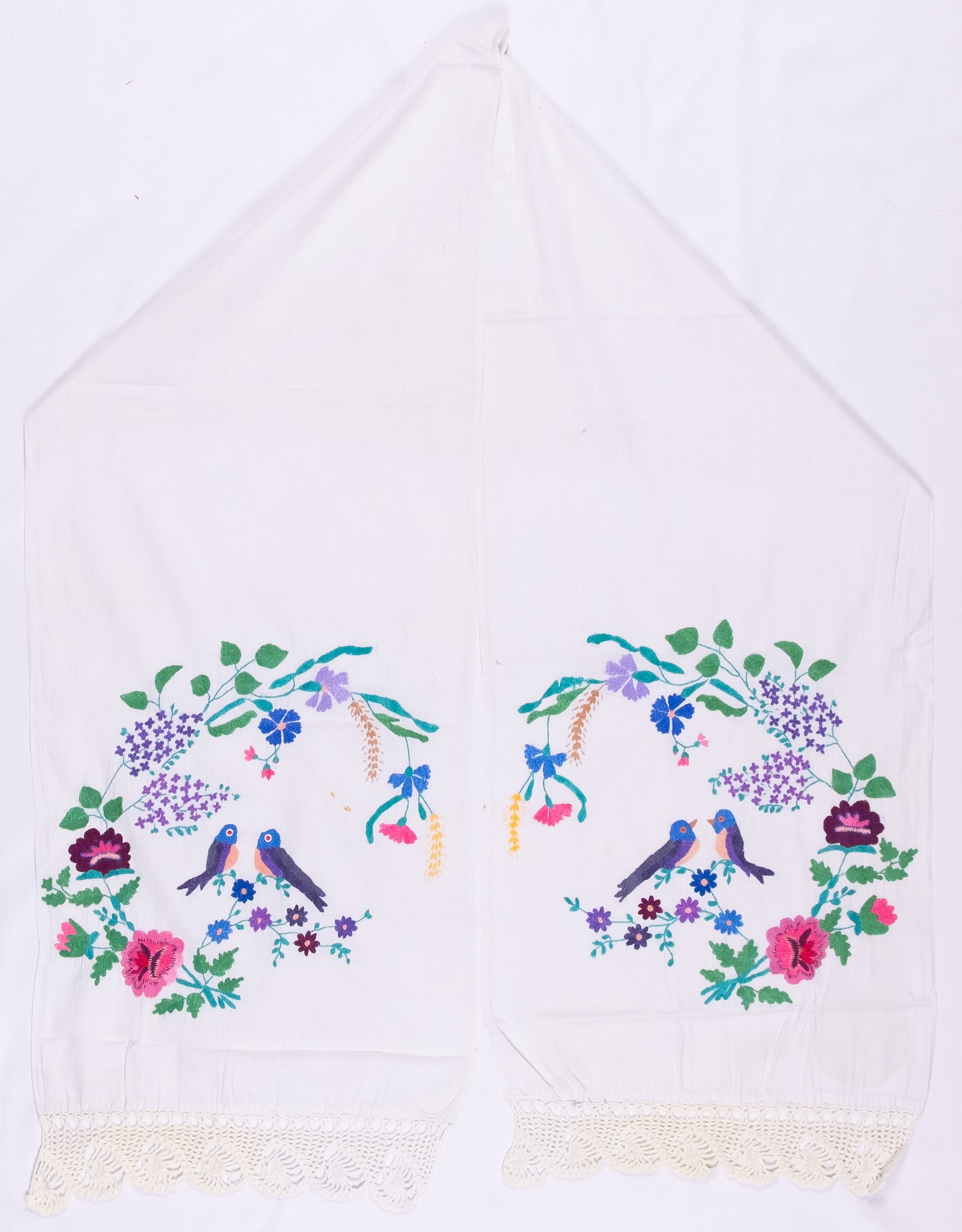 Ukrainian rushnyk — 196 — Satin stitch, Free style satin stitch — Eastern Podolia — Birds, Flowers — Zablotska-Koval collection