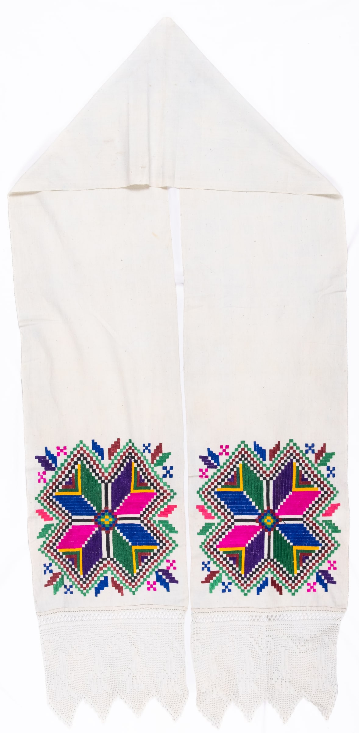 Ukrainian rushnyk — 20 — Satin stitch — Eastern Podolia — Zablotska-Koval collection