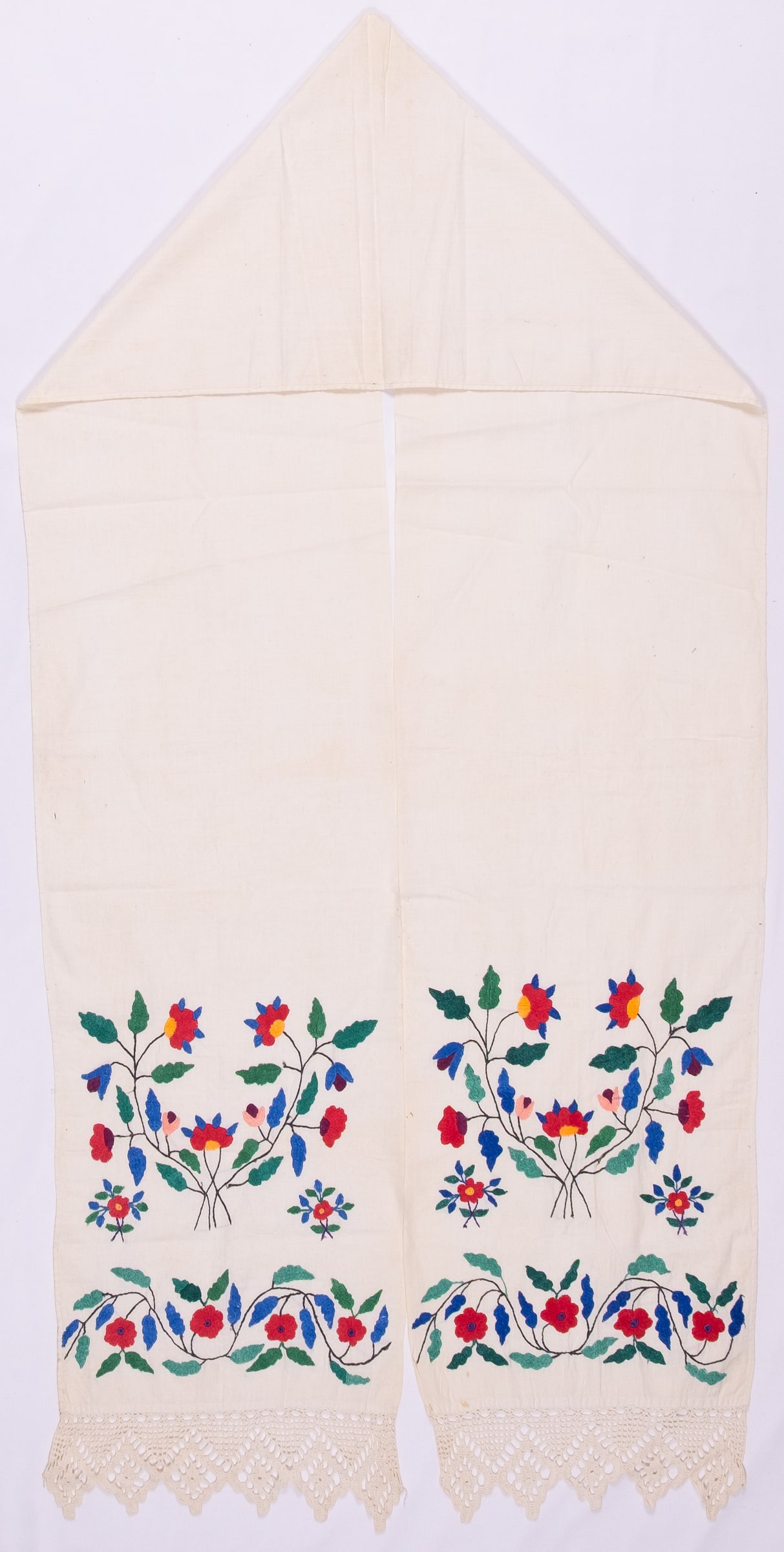 Ukrainian rushnyk — 212 — Satin stitch, Free style satin stitch — Polesia — Flowers — Zablotska-Koval collection