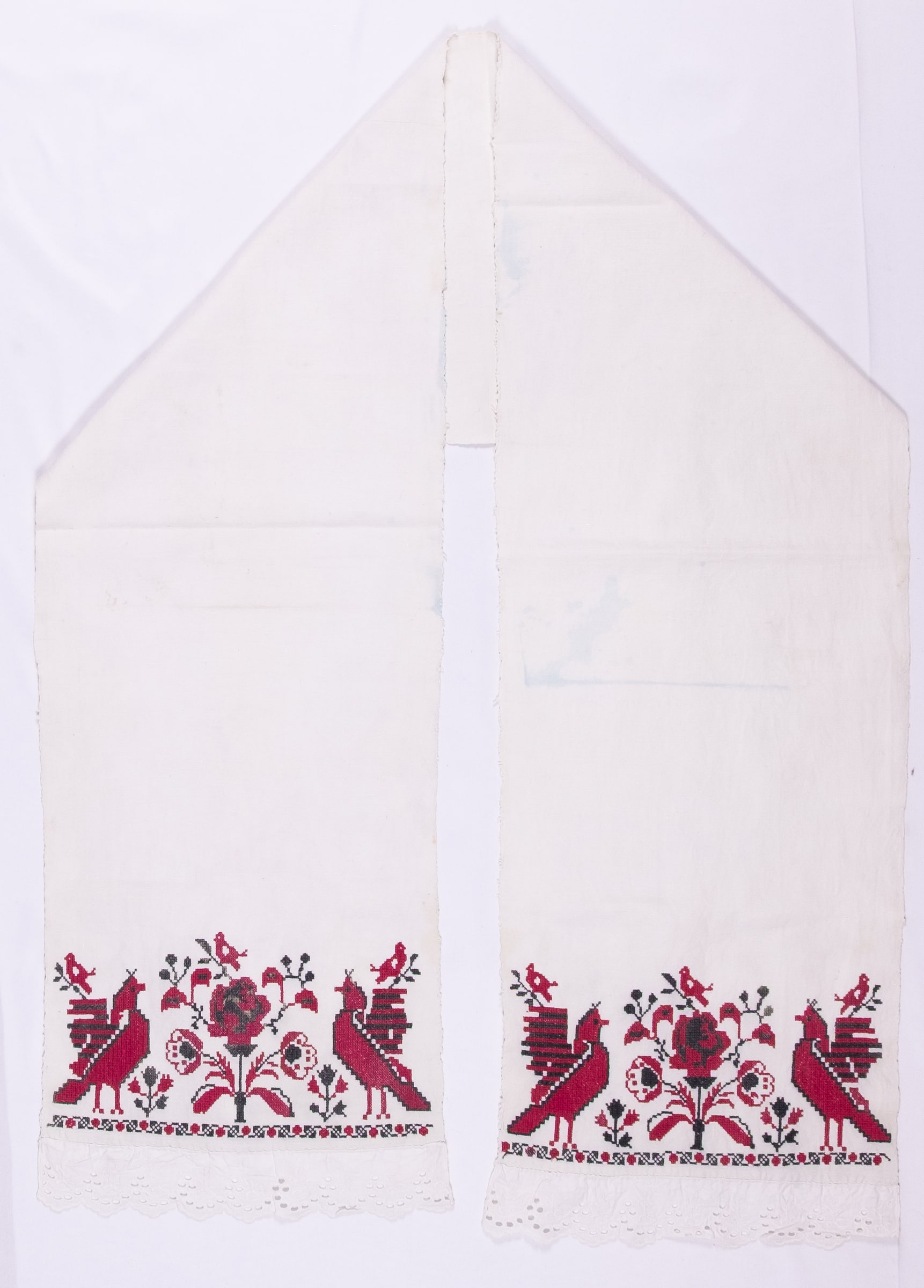 Ukrainian rushnyk — 228 — Cross-stitch — Central Podolia — Birds, Flowers — Zablotska-Koval collection
