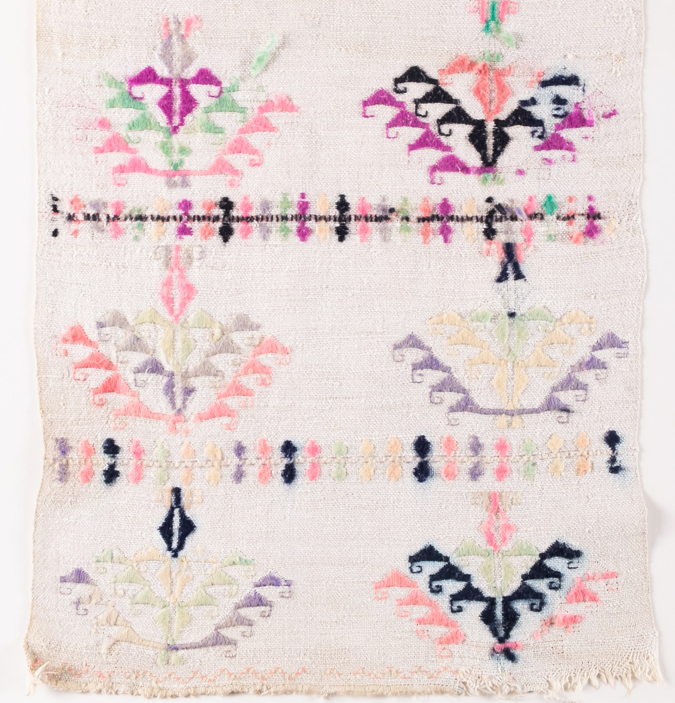 Embroidery end 1