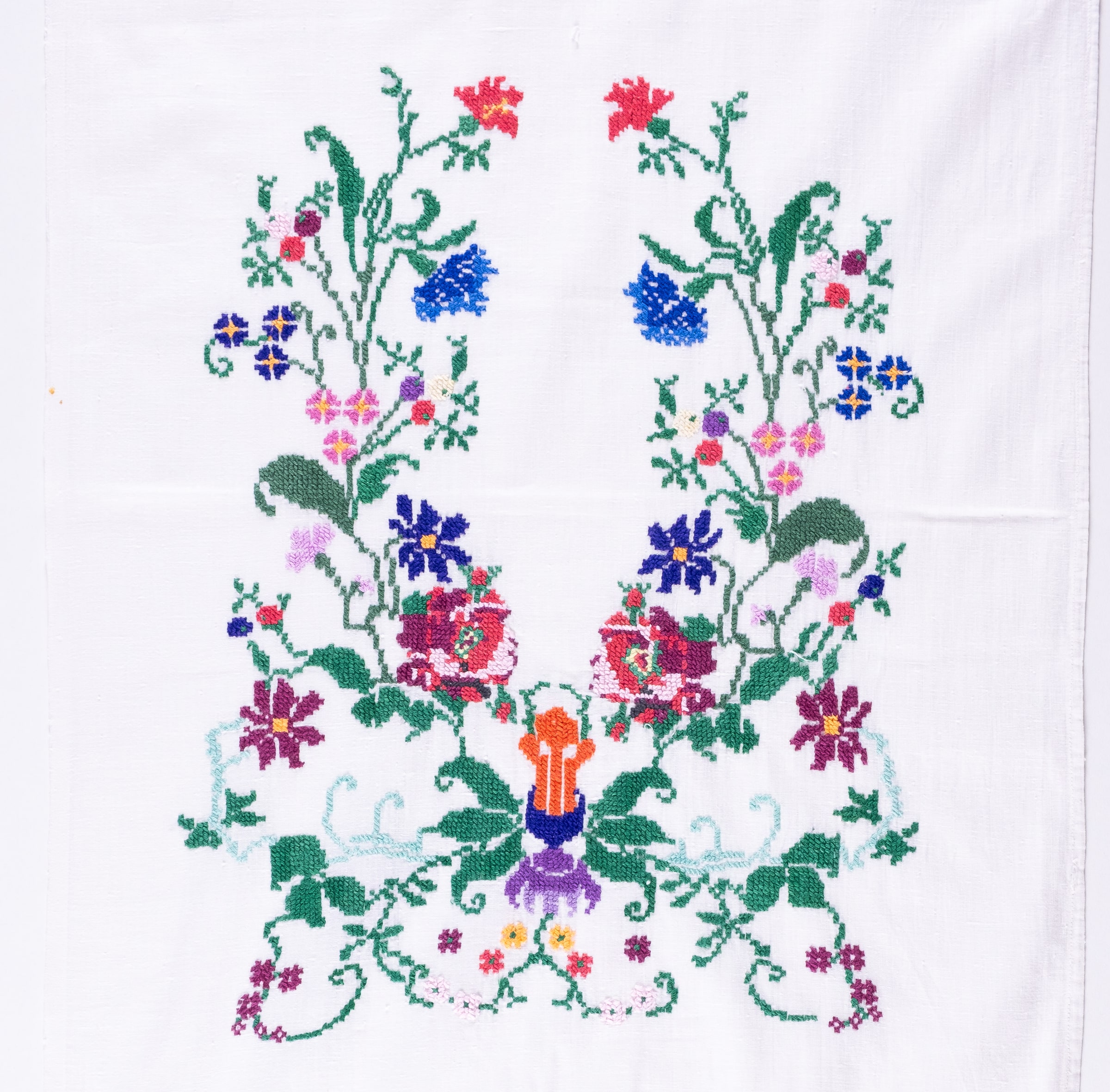 Embroidery end 1