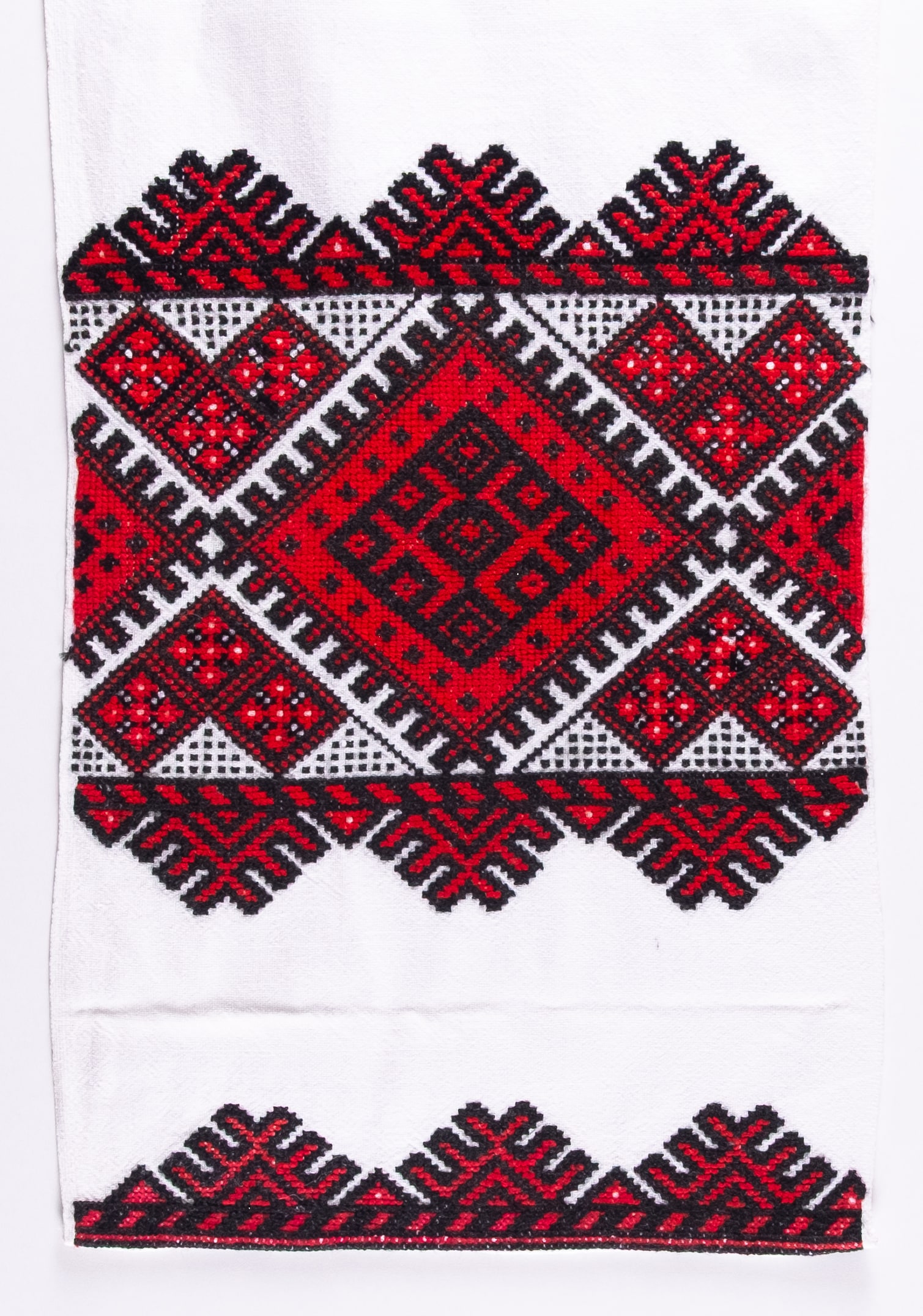 Embroidery end 1