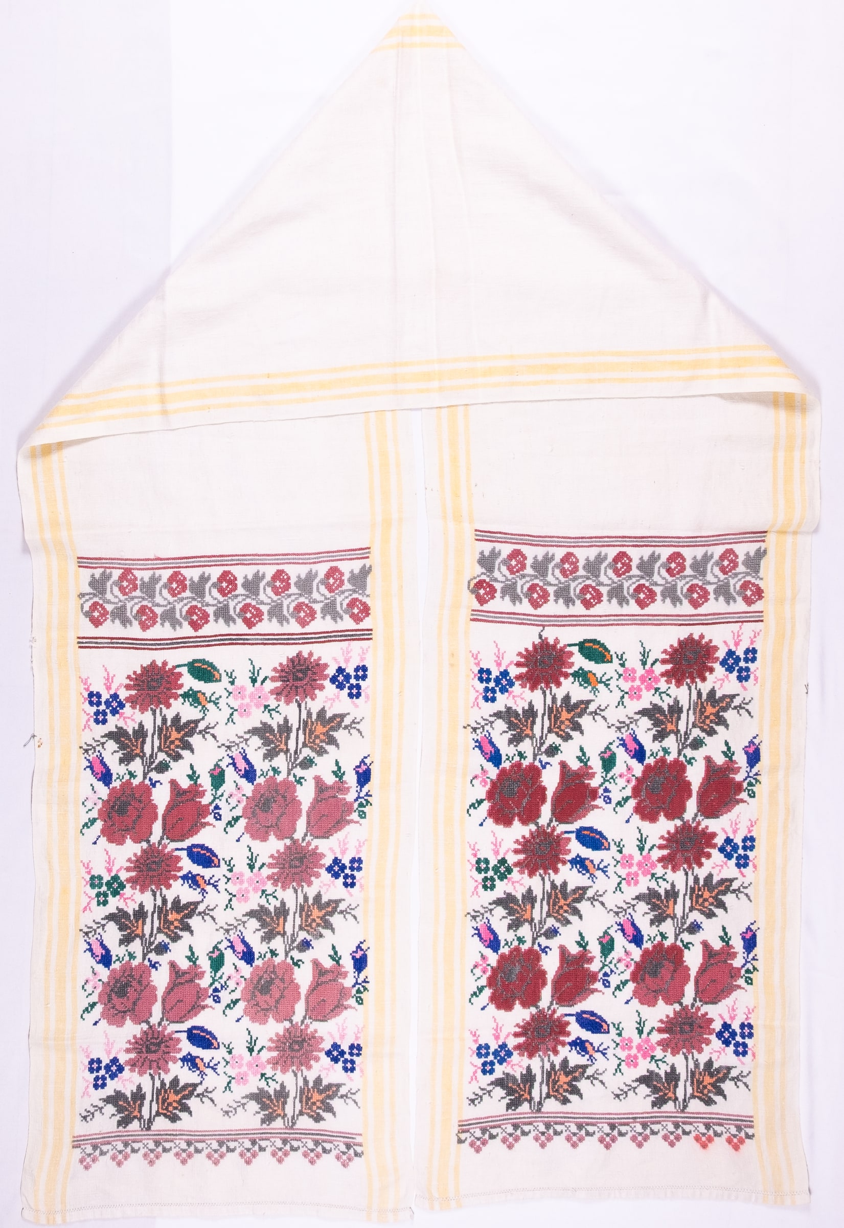 Ukrainian rushnyk — 267 — Weaving, Cross-stitch — Poltava region — Flowers — Zablotska-Koval collection
