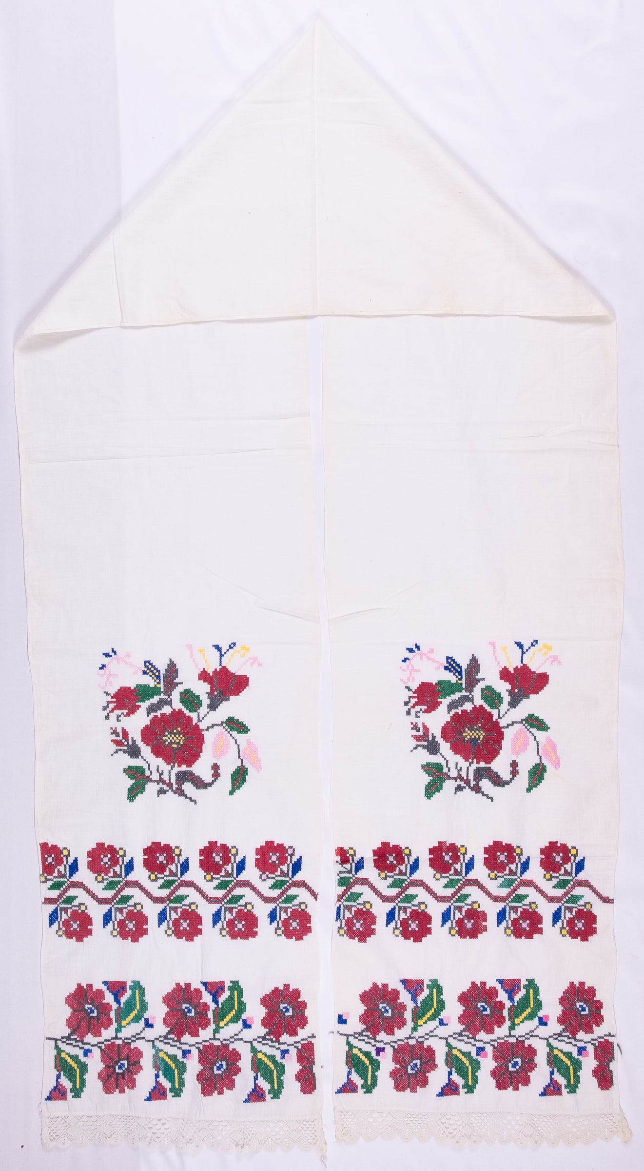 rushnyk ukrainien — 271 — Point de croix — Slobodachyna — Fleurs — collection Zablotska-Koval