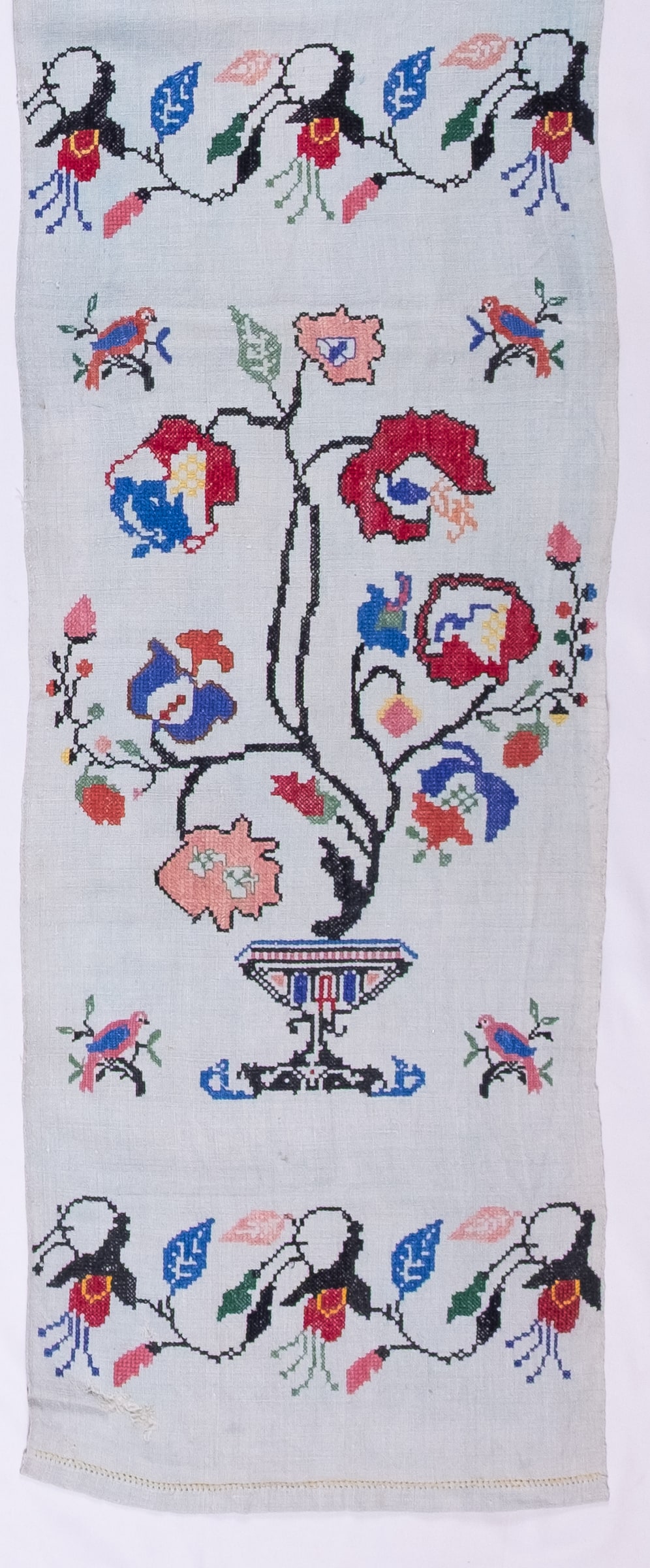 Embroidery end 1