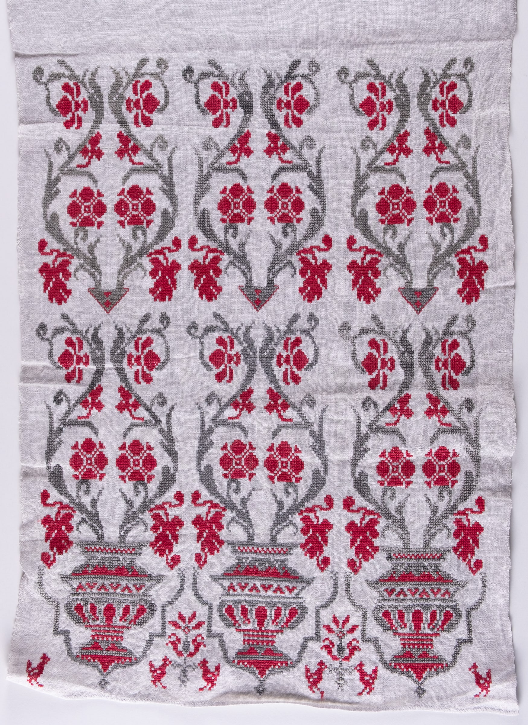 Embroidery end 1