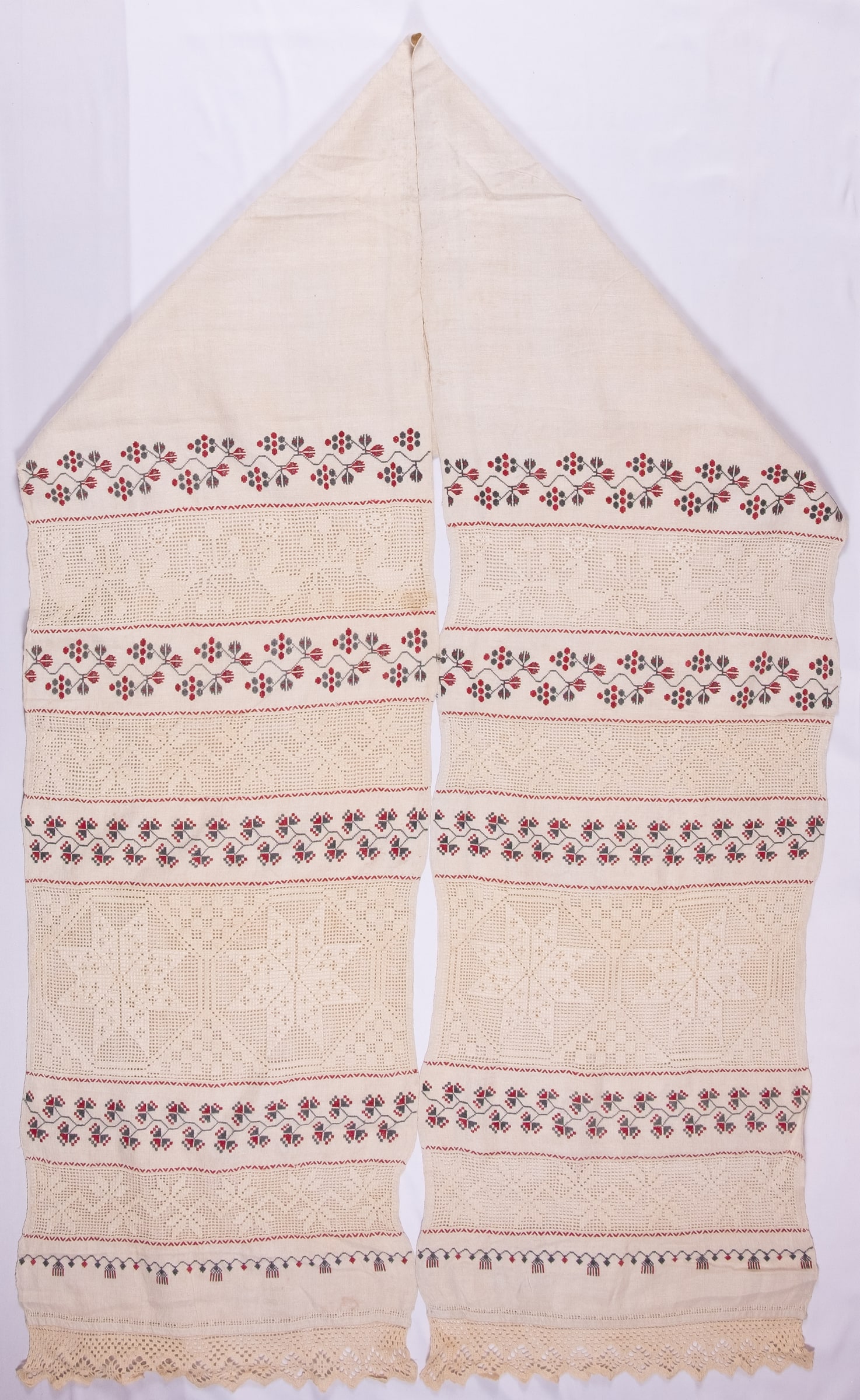 Ukrainian rushnyk — 316 — Cross-stitch, Drawn-thread embroidery — Birds, Flowers — Zablotska-Koval collection