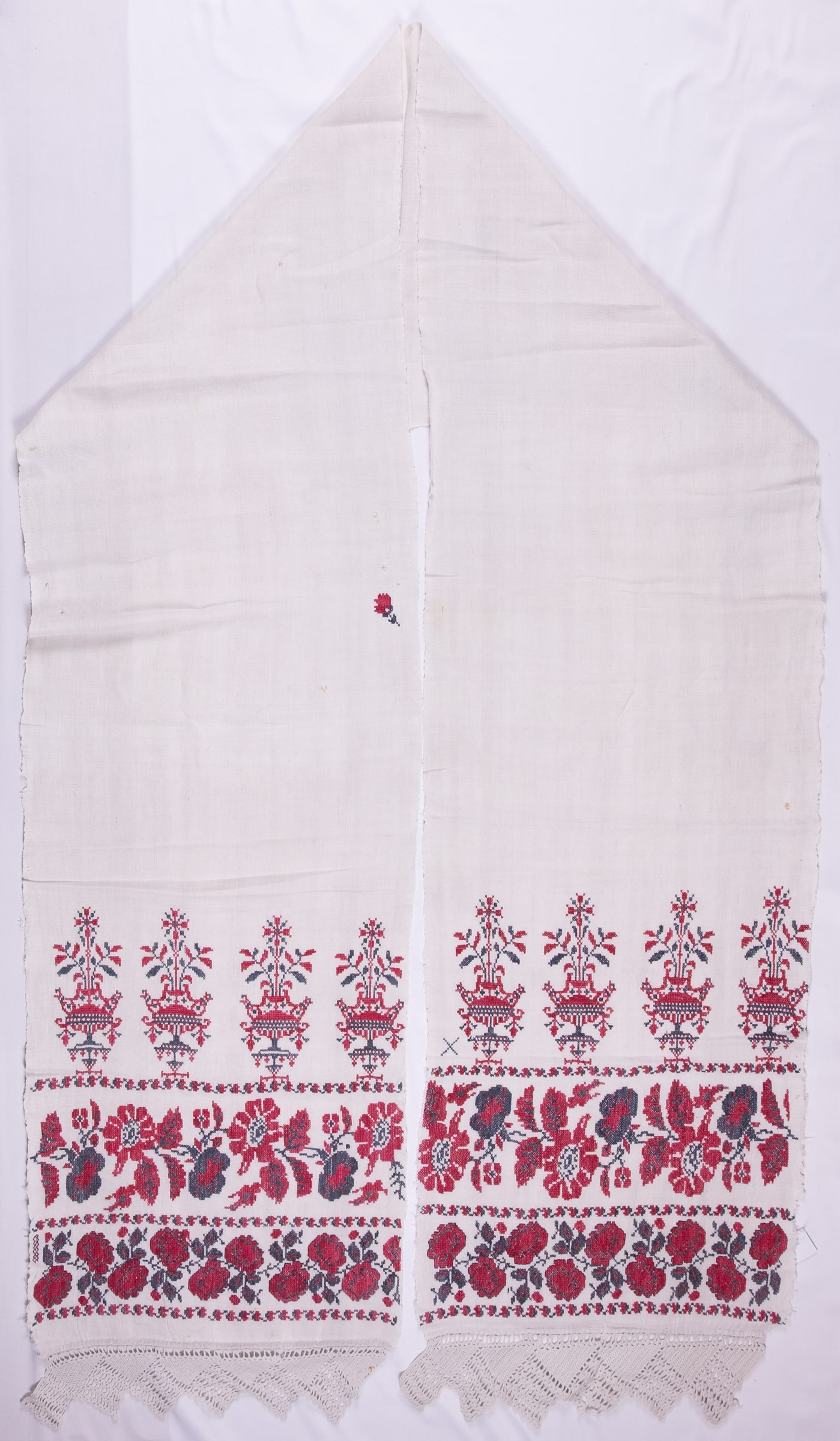 rushnyk ukrainien — 318 — Point de croix — Polésie — Fleurs — collection Zablotska-Koval