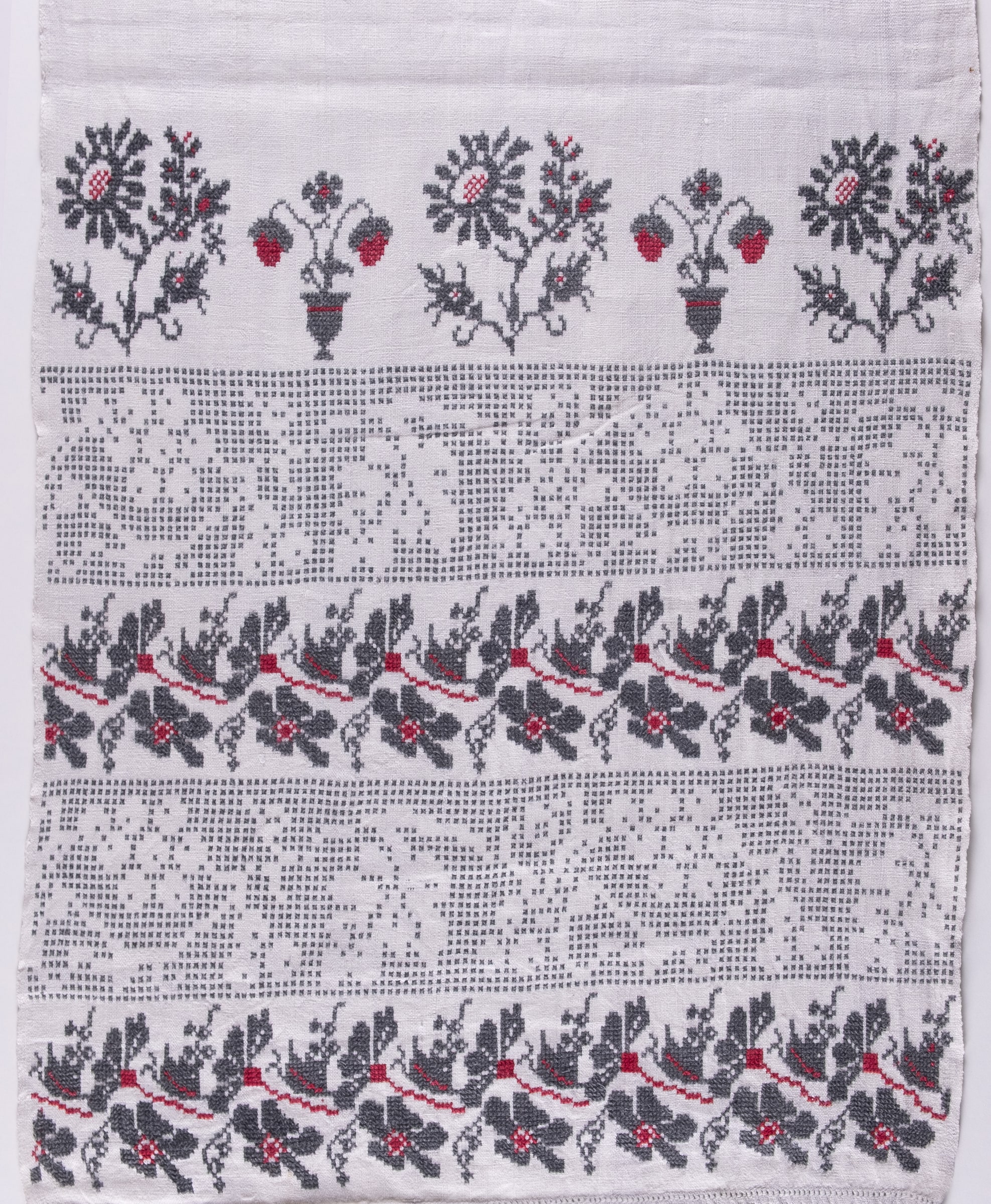 Embroidery end 1