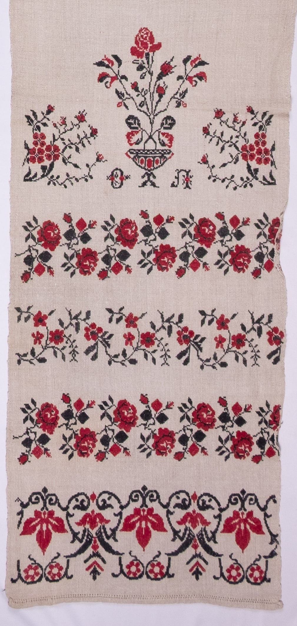 Embroidery end 1