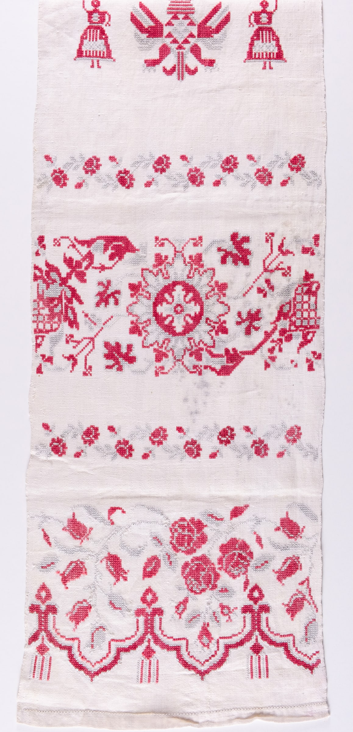 Embroidery end 1