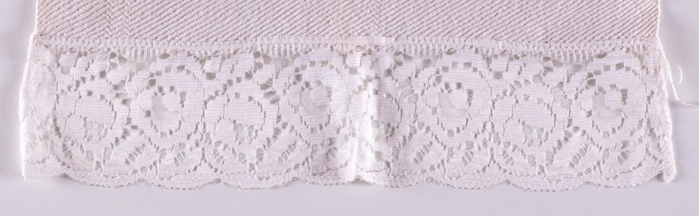 Broderie bout 1