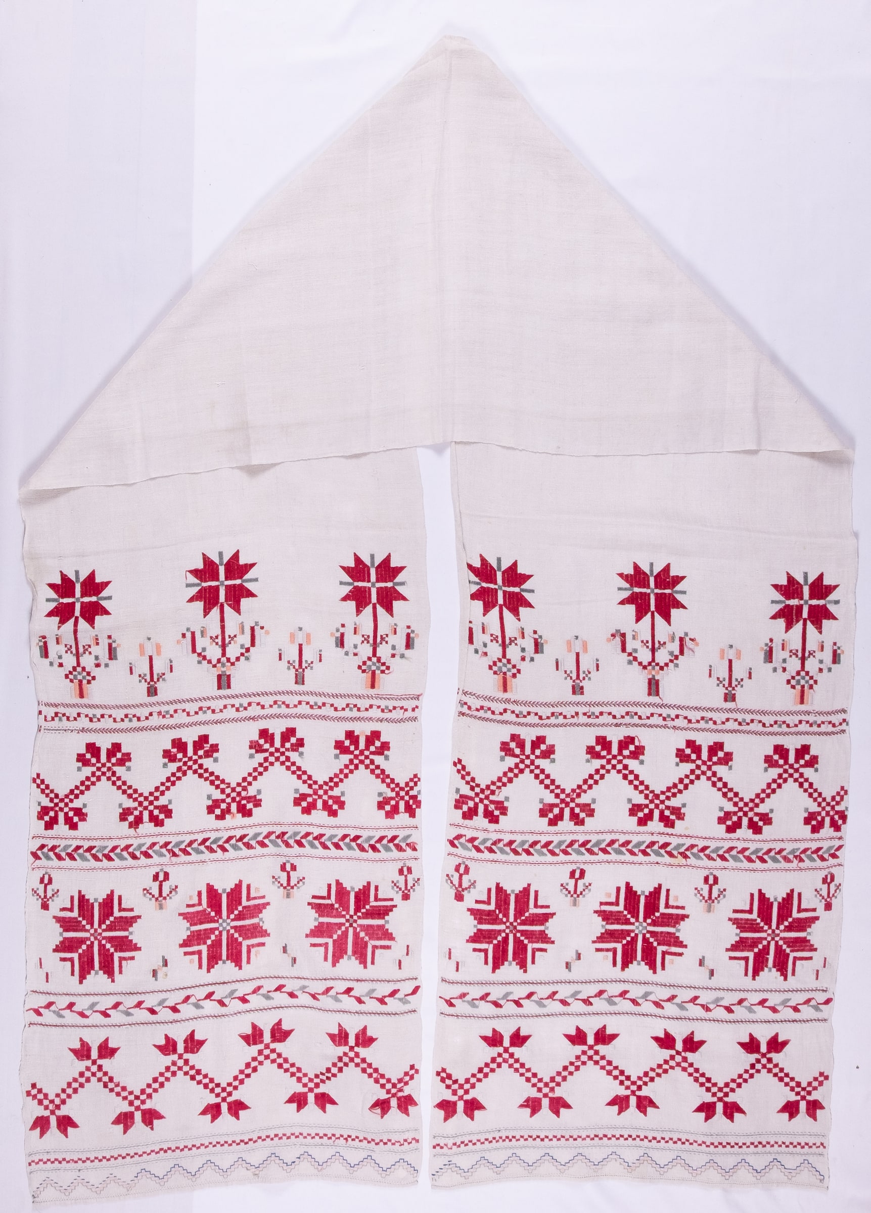 Ukrainian rushnyk — 389 — Satin stitch, Cross-stitch — Zablotska-Koval collection
