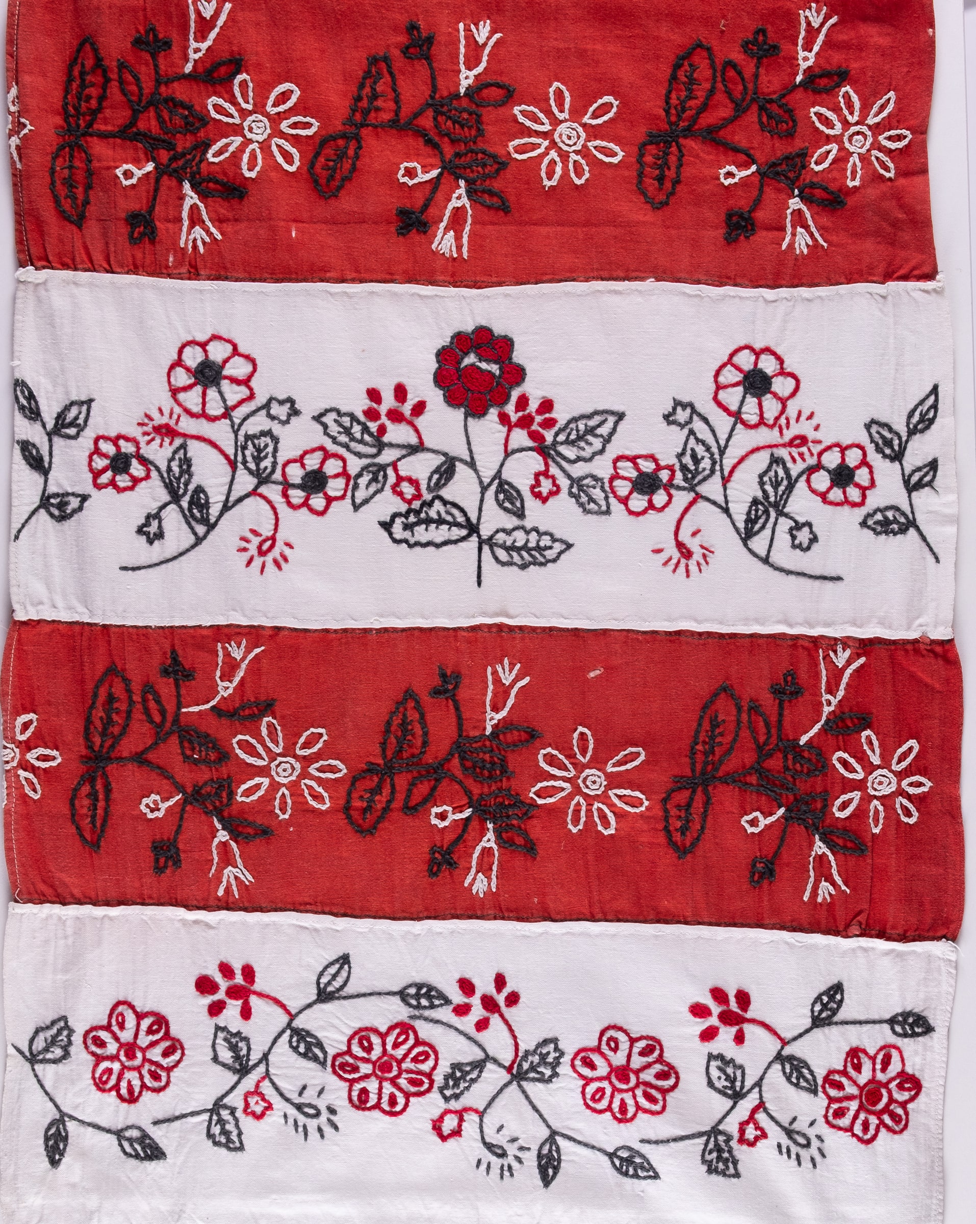 Embroidery end 1