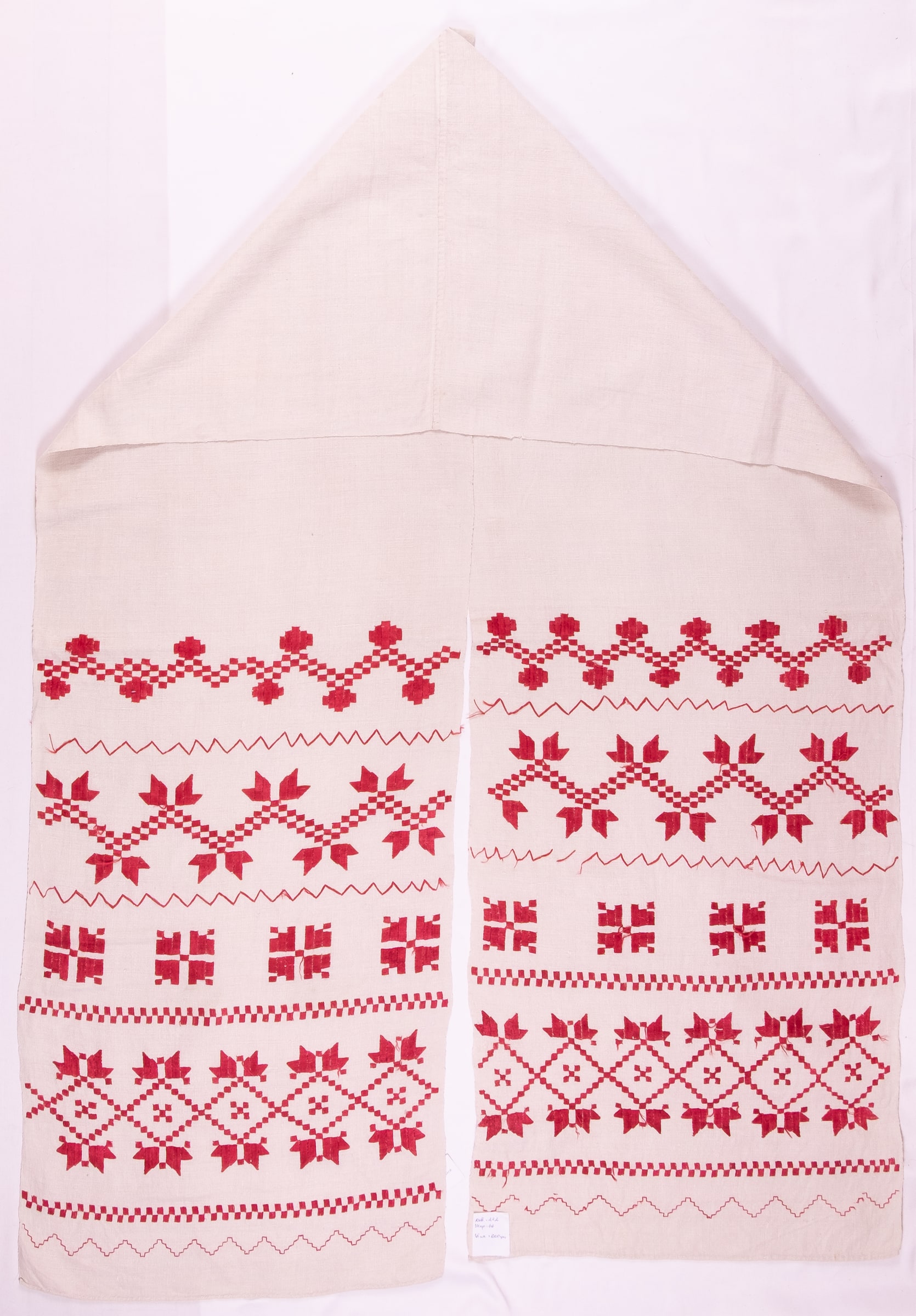 Ukrainian rushnyk — 407 — Satin stitch — Zablotska-Koval collection