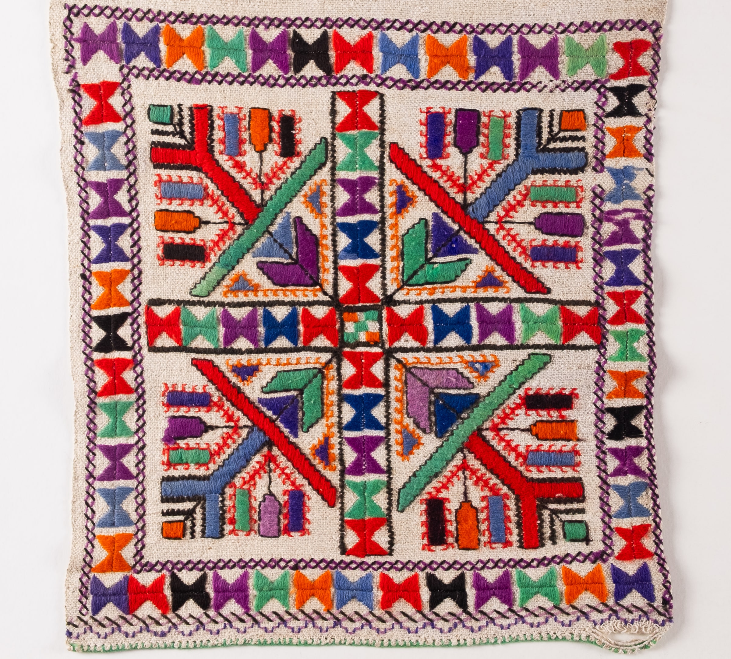 Broderie bout 1