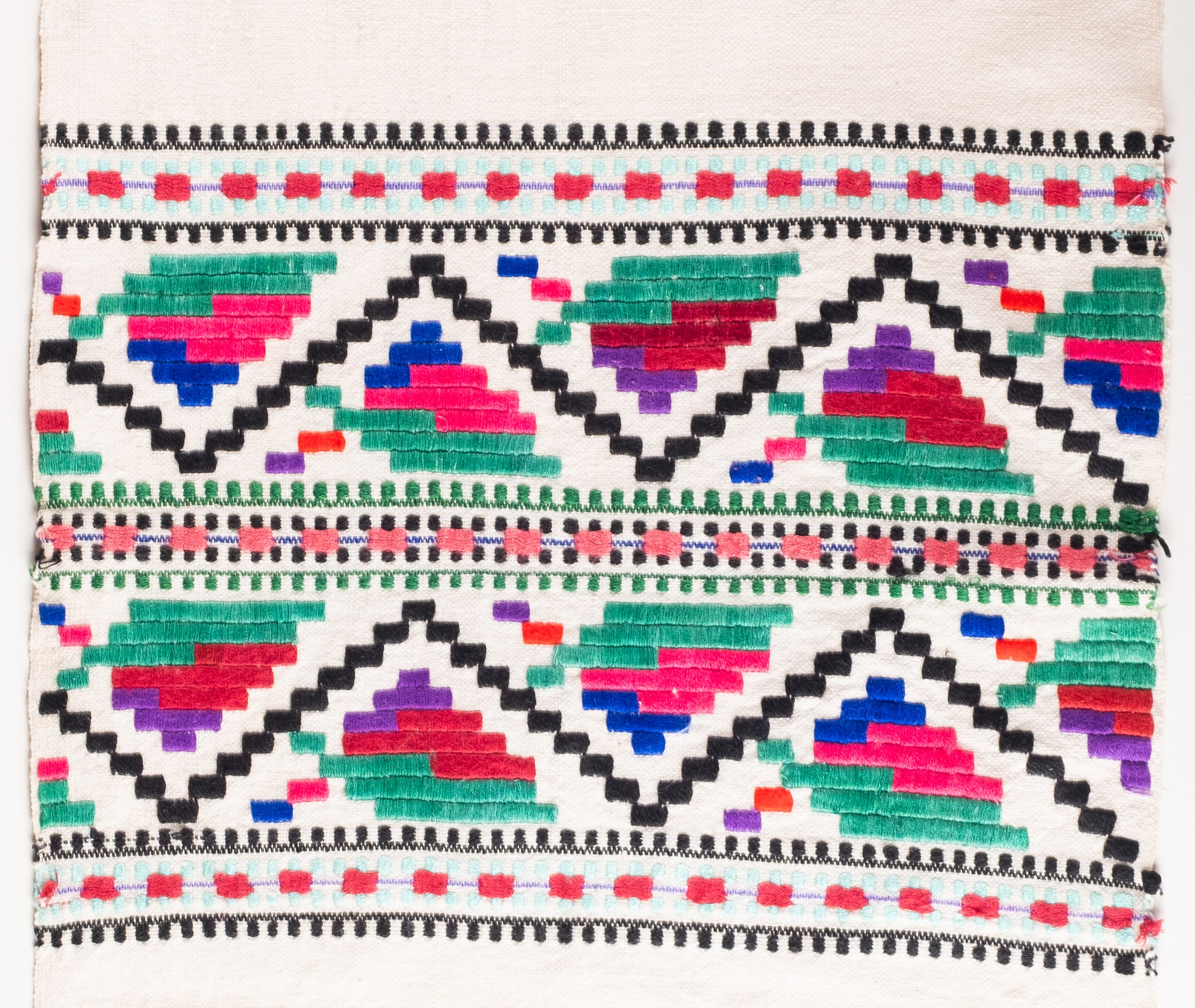 Broderie bout 1