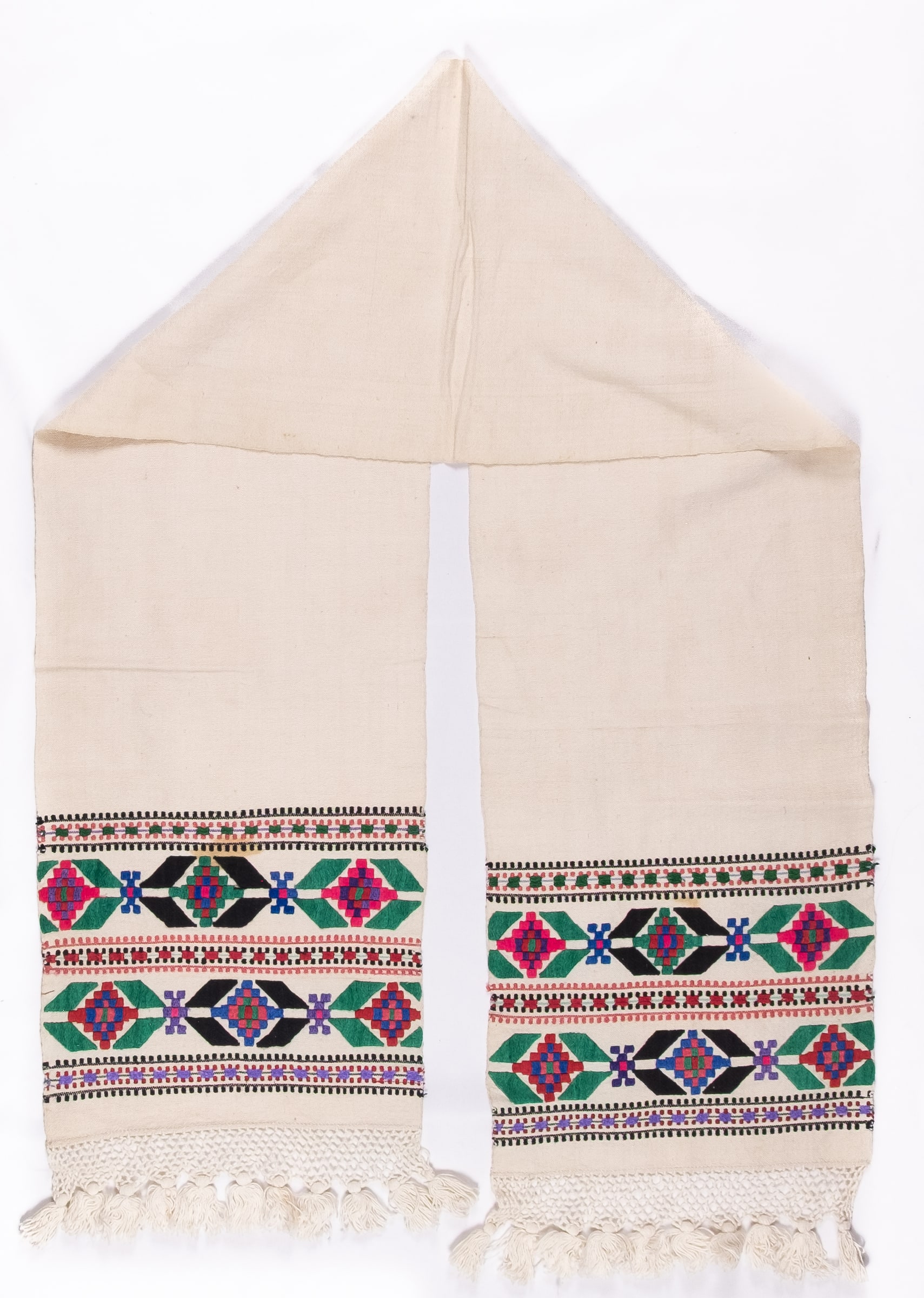 Ukrainian rushnyk — 77 — Satin stitch, Weaving — Eastern Podolia — Zablotska-Koval collection